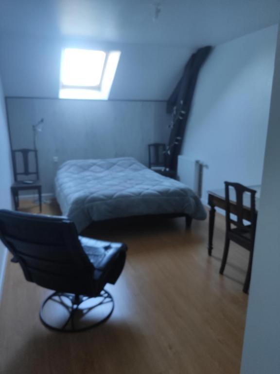 Bienvenue Chez Joelle Et Andre Au 207 Bed & Breakfast Balaze Room photo
